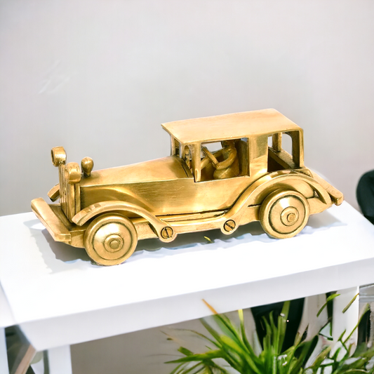 Vintage Car Showpiece